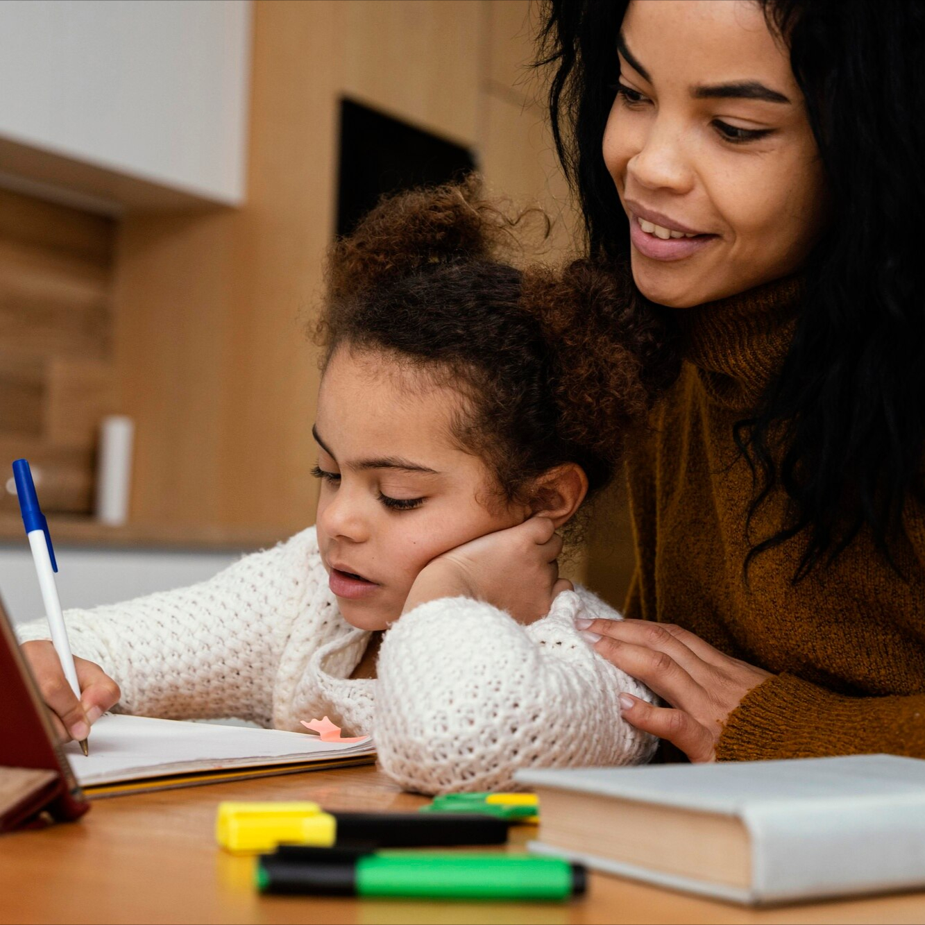 Questões Relacionadas à Parentalidade e Educação dos Filhos - Psicóloga Especialista em Relacionamentos Fernanda Cernea